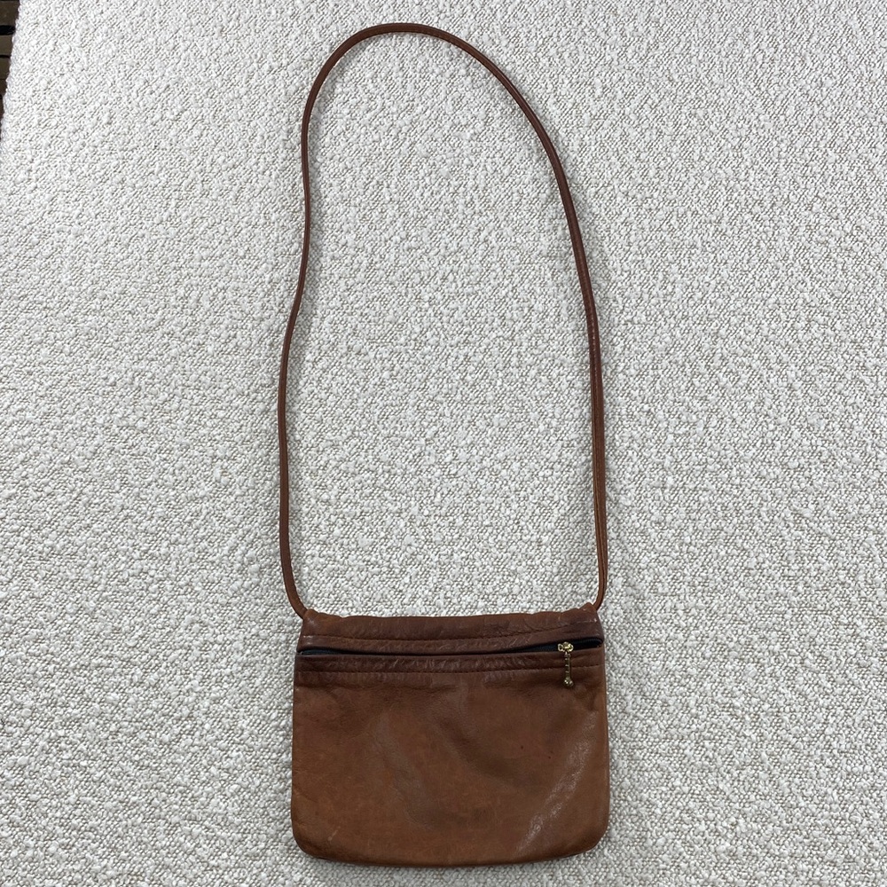 Classic Brown Leather Crossbody Bag shoulder